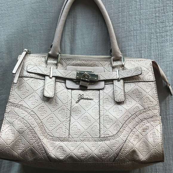Light Pink Guess Purse - Picture 1 of 9